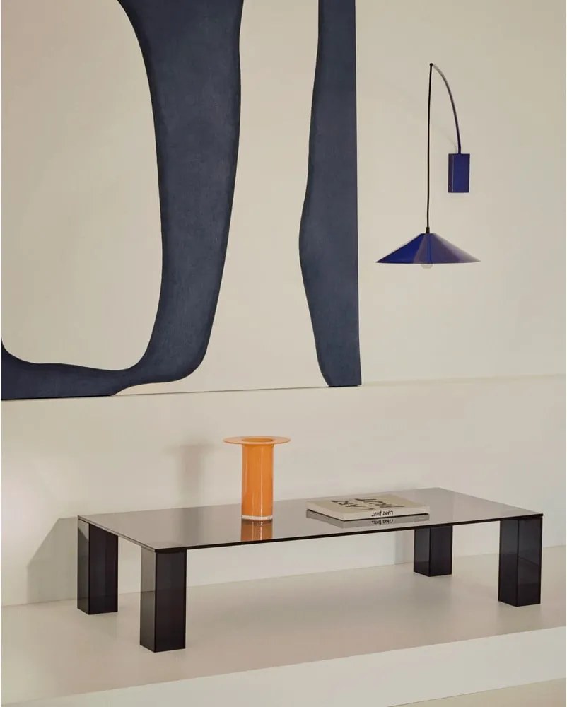 Tmavosivý sklenený konferenčný stolík 60x140 cm Adularia – Kave Home