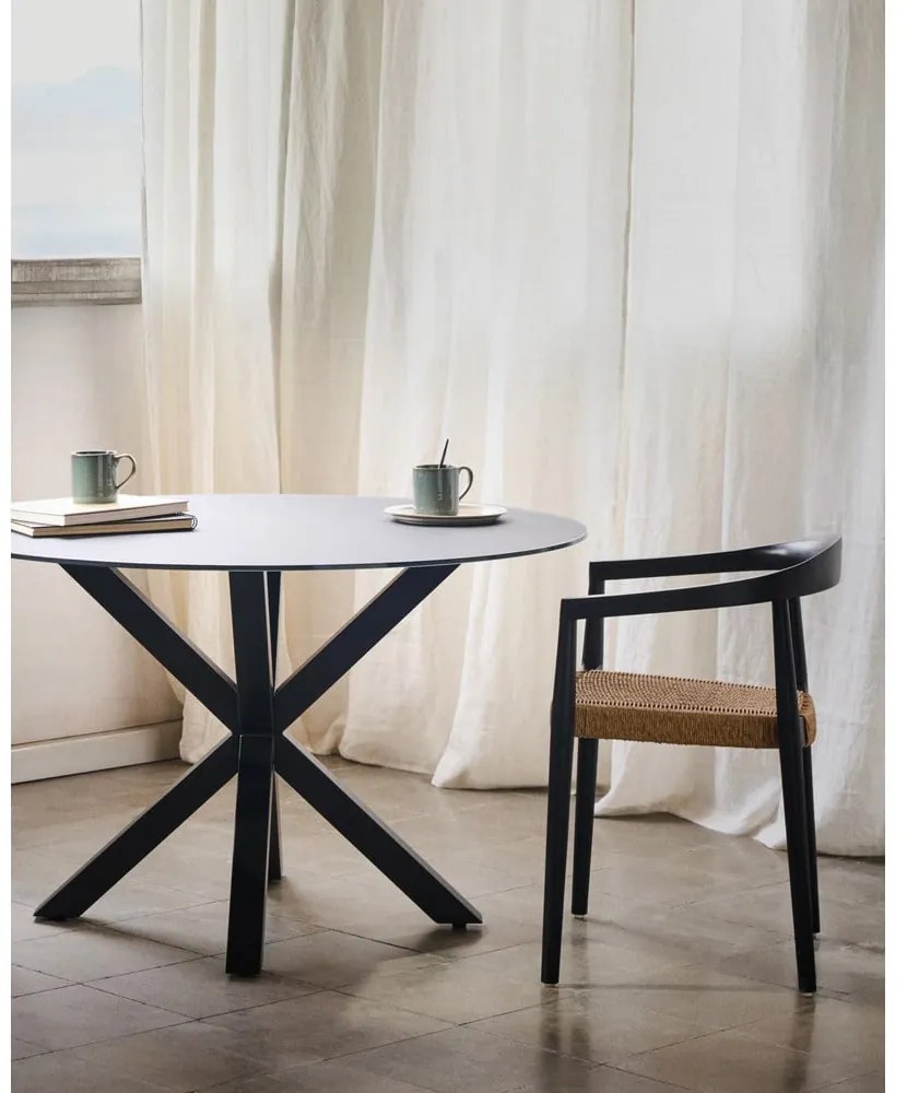 Čierny okrúhly jedálenský stôl so sklenenou doskou ø 120 cm Argo – Kave Home