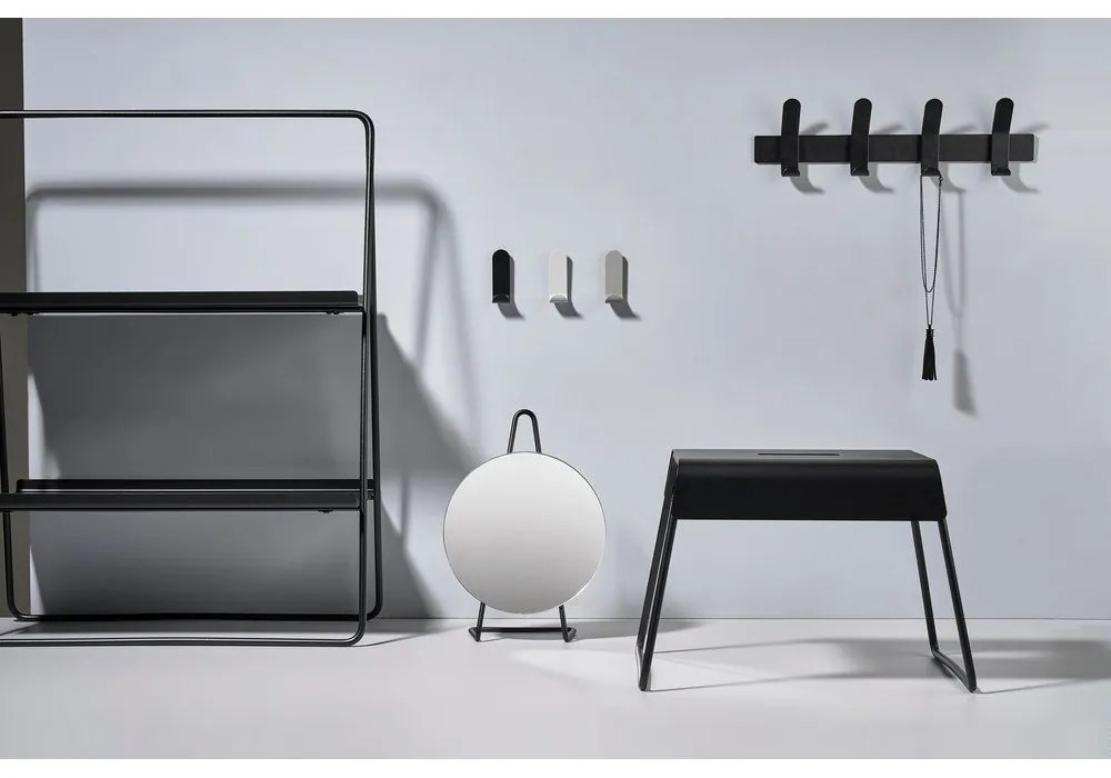 Sivý oceľový háčik Zone A-Hook Soft Grey