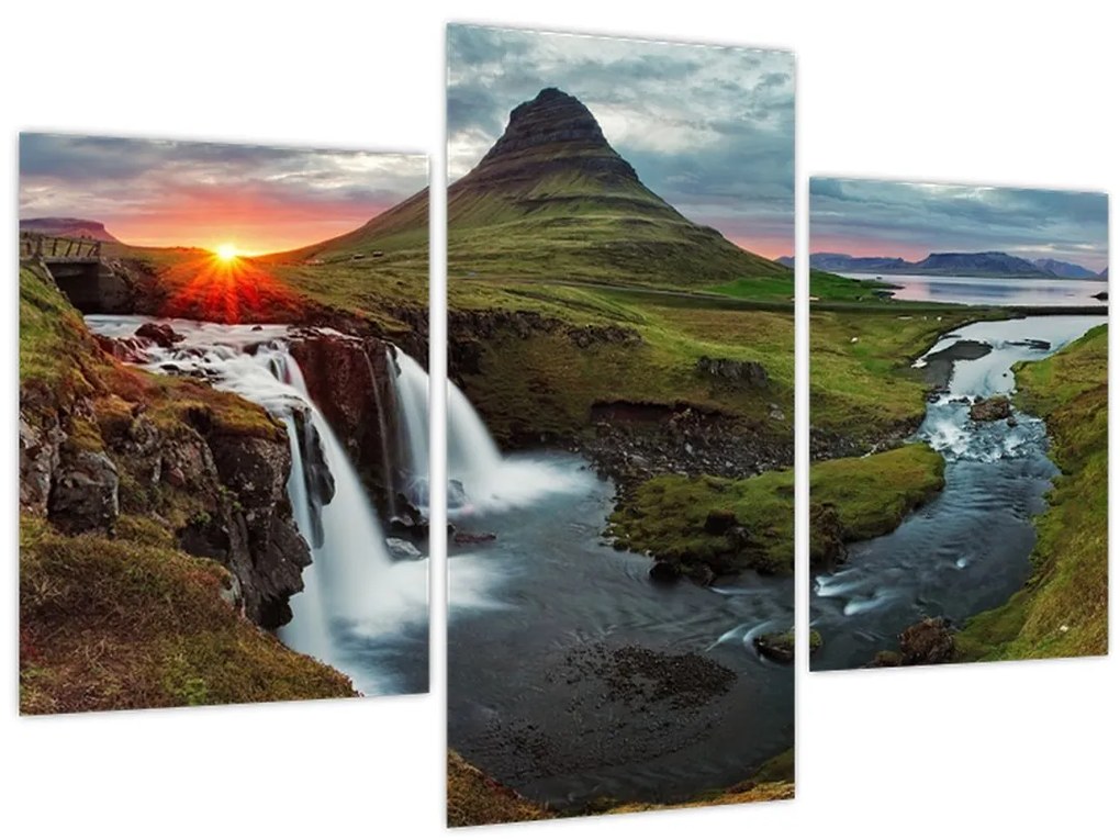 Obraz - Kirkjufell pri západe slnka (90x60 cm)