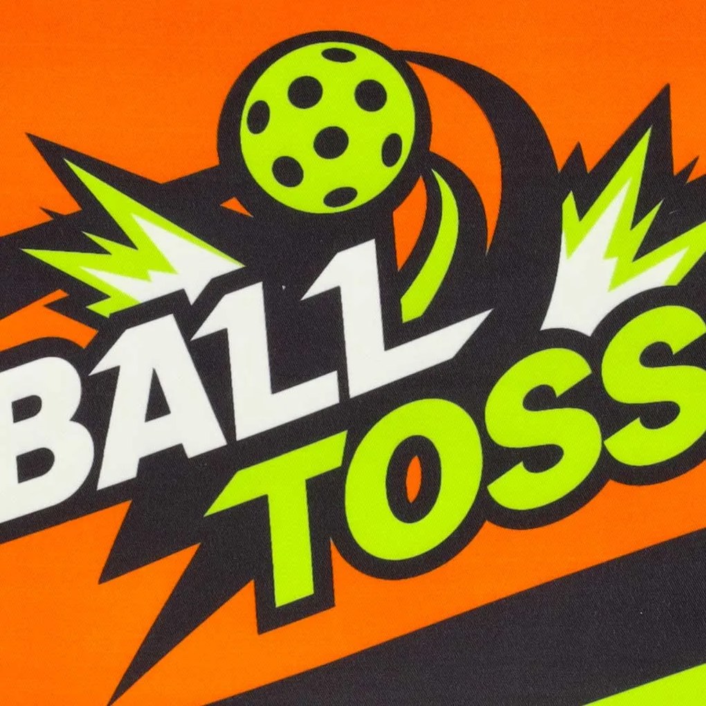 IKO Obratnostná hra – hádzanie loptičiek do terča