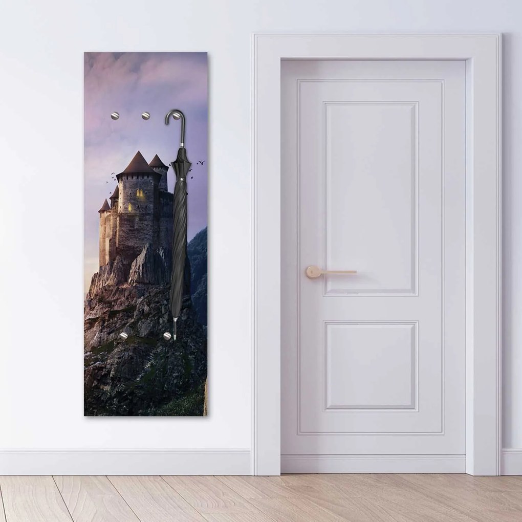Gario Vešiak na stenu Hrad na skale Rozmery: 30 x 90 cm