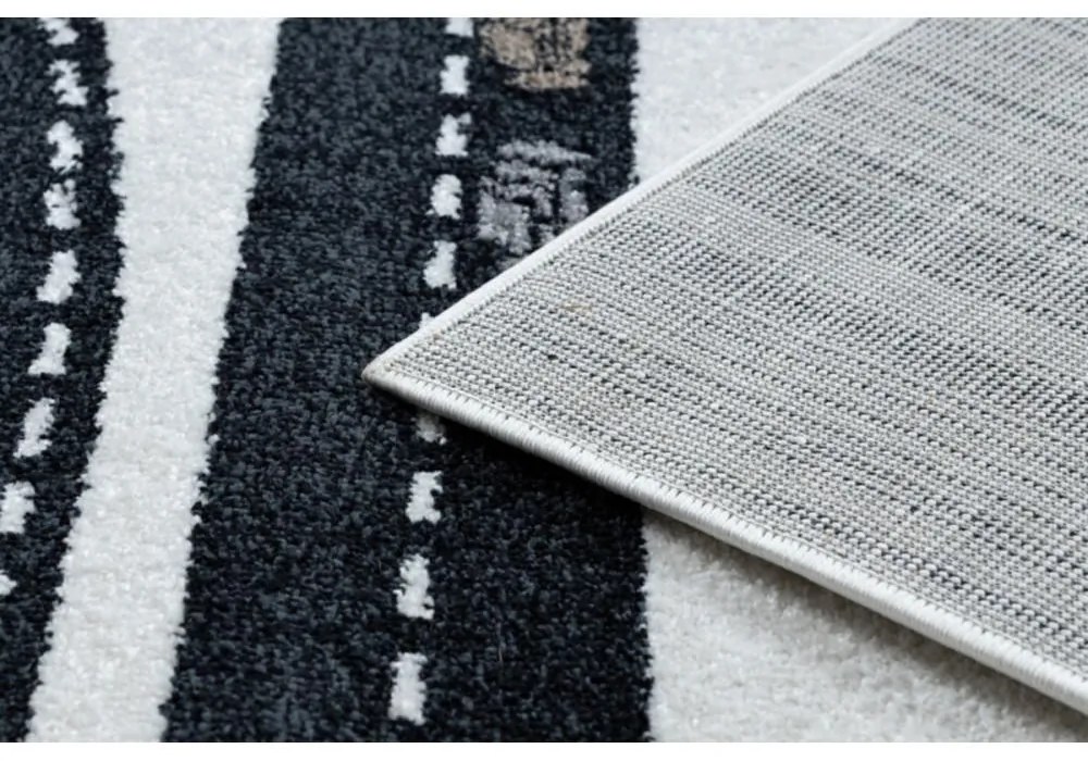 Detský kusový koberec Závodná dráha krémovo biely 80x150cm
