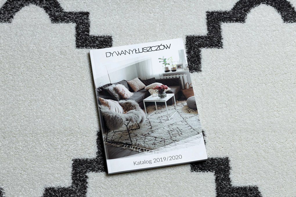 Koberec SKETCH - F343 Marocká mreža, krémovo - sivý