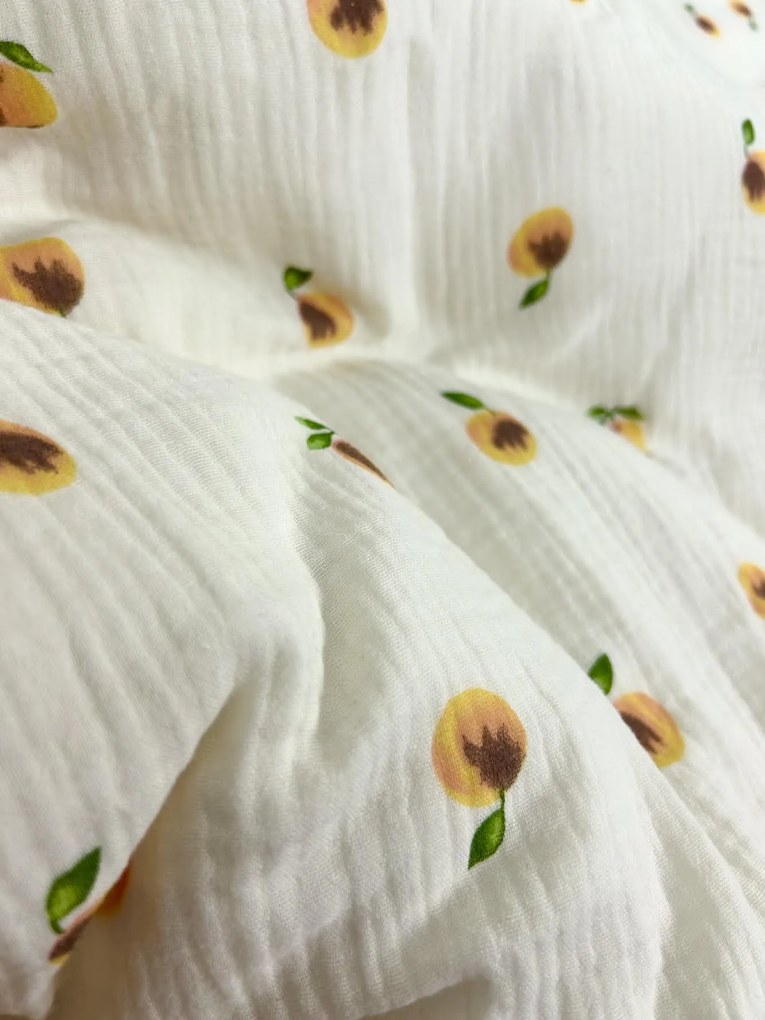 Letné mušelínové obliečky Peach 140x200 – broskyňový motív, 100 % bavlna, jemné, priedušné, hypoalergénne