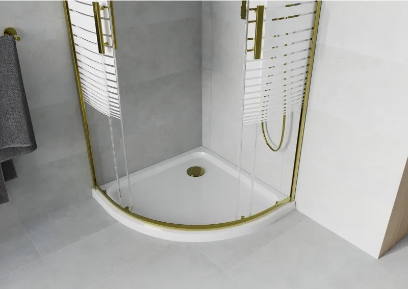 Mexen Rio, štvrťkruhový sprchovací kút s posuvnými dverami 90(dvere) x 90(dvere) x 190 cm, 6mm číre sklo s pásikmi, zlatý profil + biela sprchová vanička SLIM, 863-090-090-50-20-4110G