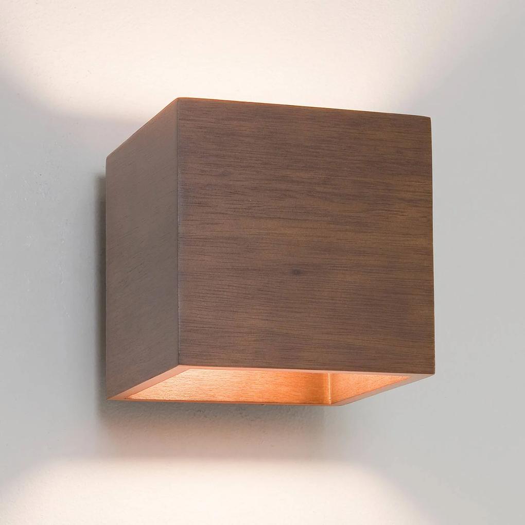 Astro Cremona – drevené nástenné svetlo tvar kocky