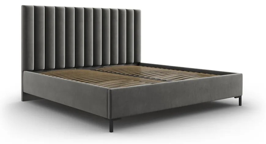 Sivá čalúnená dvojlôžková posteľ s úložným priestorom s roštom 140x200 cm Casey – Mazzini Beds