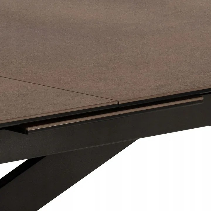 Jedálenský rozkladací stôl Irwine 200/240 cm hnedý/čierny