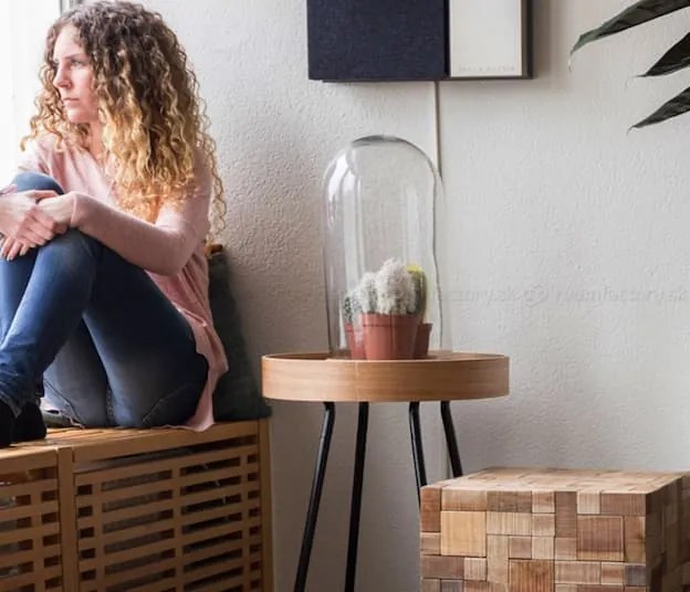Zuiver Oak Tray stolík do obývačky - Príručný