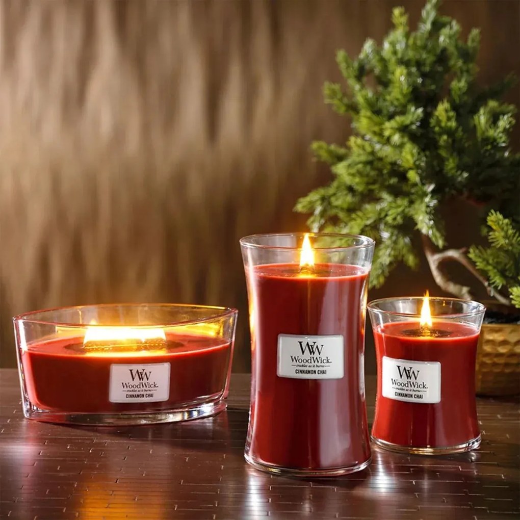 Vonná sviečka WoodWick Ship Cinnamon Chai, 453 g