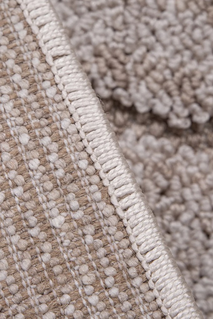 Koberec Benita 099A D.BEIGE/CREAM (Bebeda) rozmery koberec: 160x230 cm