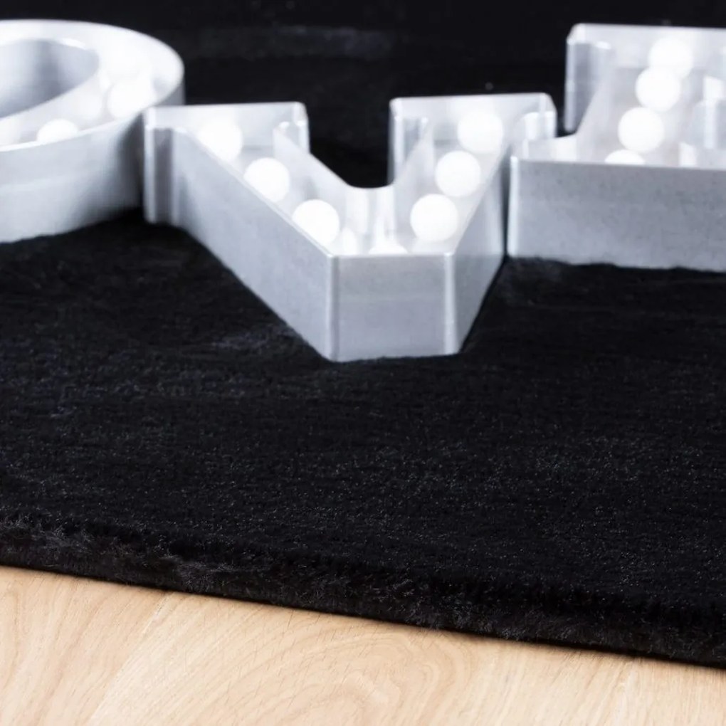 Obsession, Kusový koberec Cha Cha 535 black, 120x170, čierna, obývacia izba