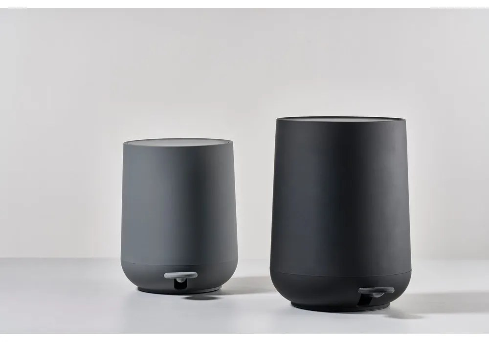 Tmavosivý pedálový plastový odpadkový kôš 5 l Nova – Zone