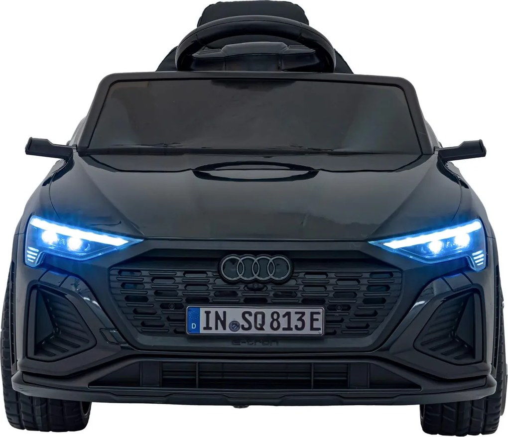 Ramiz Audi SQ8 vozidlo Čierna