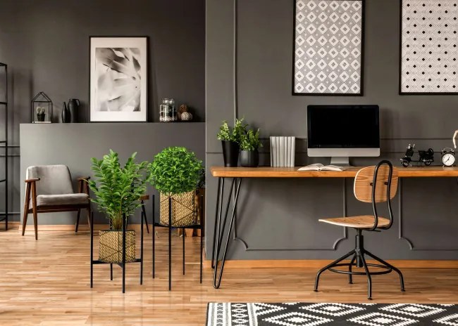 Stojan na kvety TORRE čierny 60 cm