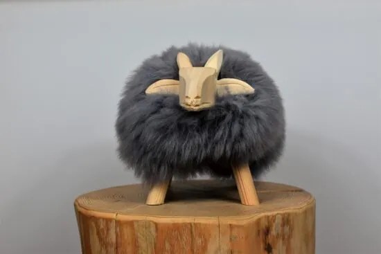 Drevený mini baránok