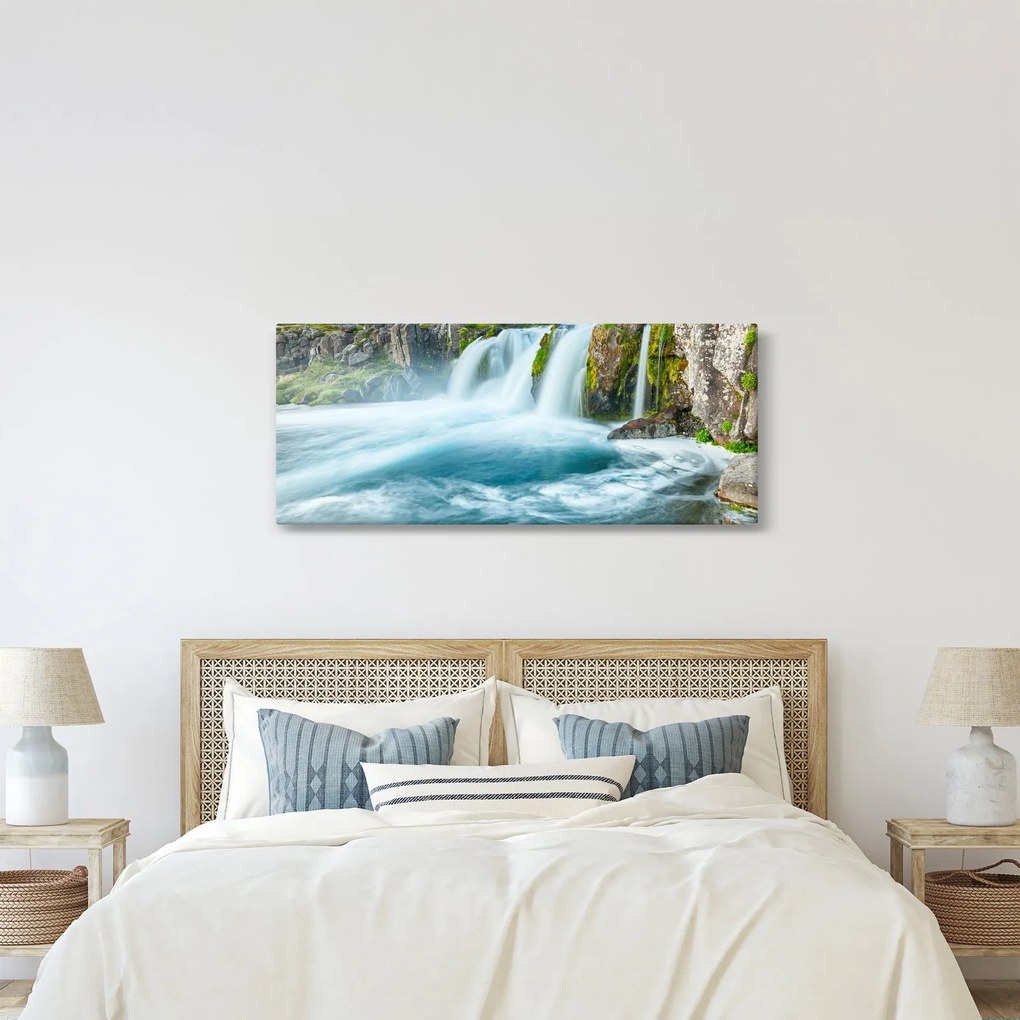 Obraz - Skaly s vodopádmi (120x50 cm)