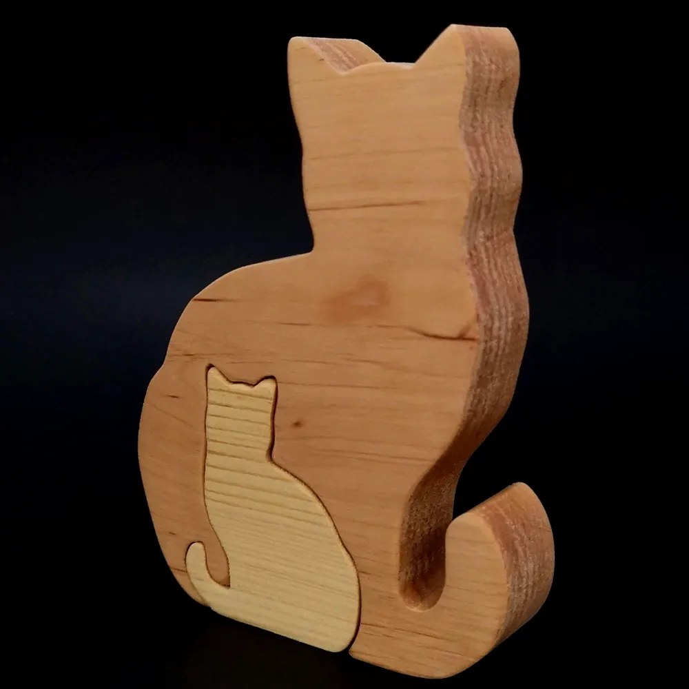 AMADEA Drevené puzzle mačky, masívne drevo dvoch druhov drevín, 11,5x15x3 cm