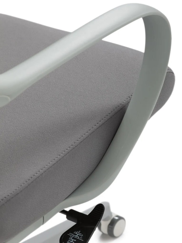 Autronic - Židle kancelářská, bílý plast, šedý MESH a šedá látka, plastový kříž, houpací mechanismus. - KA-S425 GREY