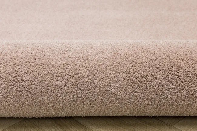 Koberec AMAZING 110 púdrovoružový