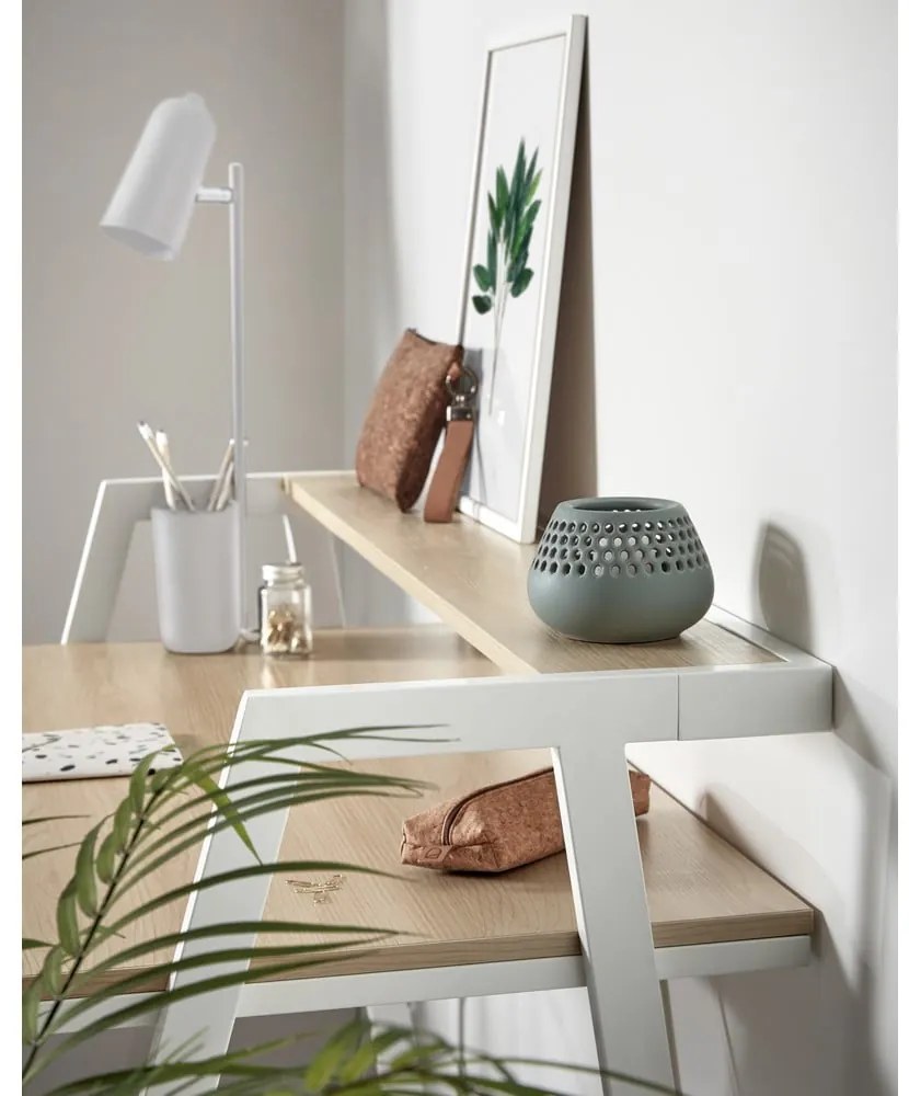 Pracovný stôl Kave Home Aarhus, 114,5 × 60 cm