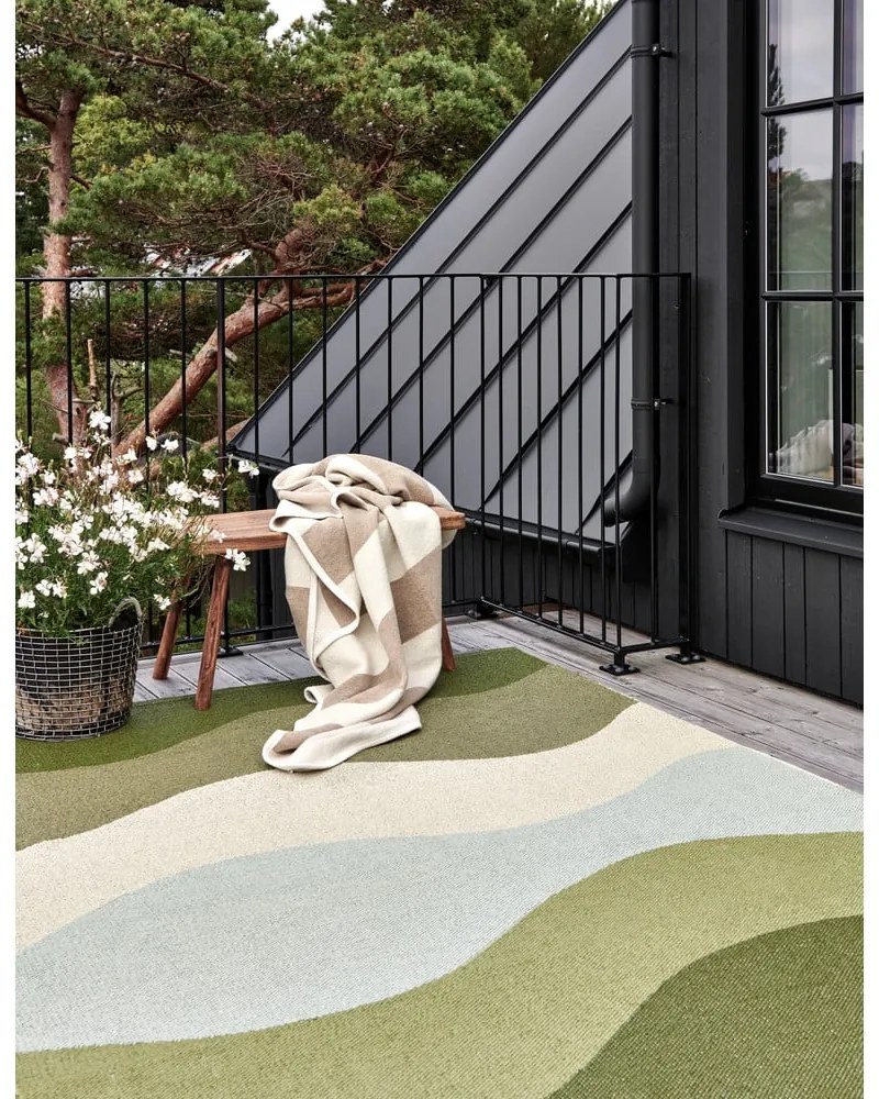 Zelený vnútorný a vonkajší behúň 70x300 cm Urvi Woods – Pappelina