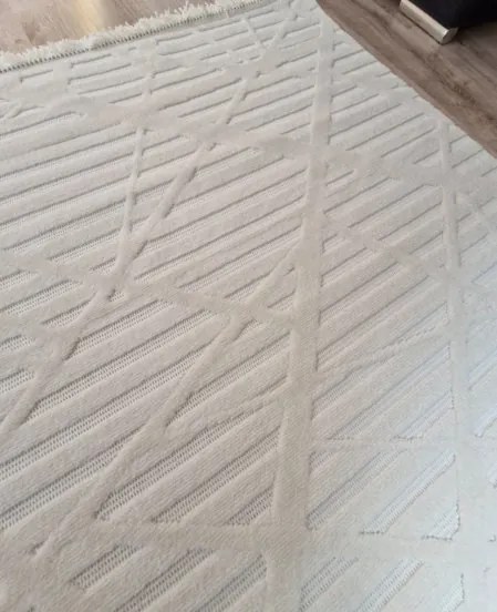 HU Krémovo, béžový moderný koberec TWIST CREAM 20294A Rozmer: 120x170 cm