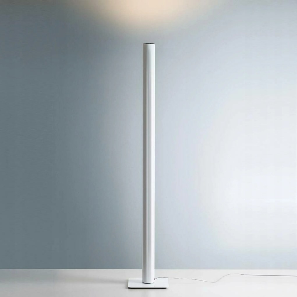 Stojacia lampa Artemide Ilio biela, Led 45W, Bluetooth, 2700K, 1750mm