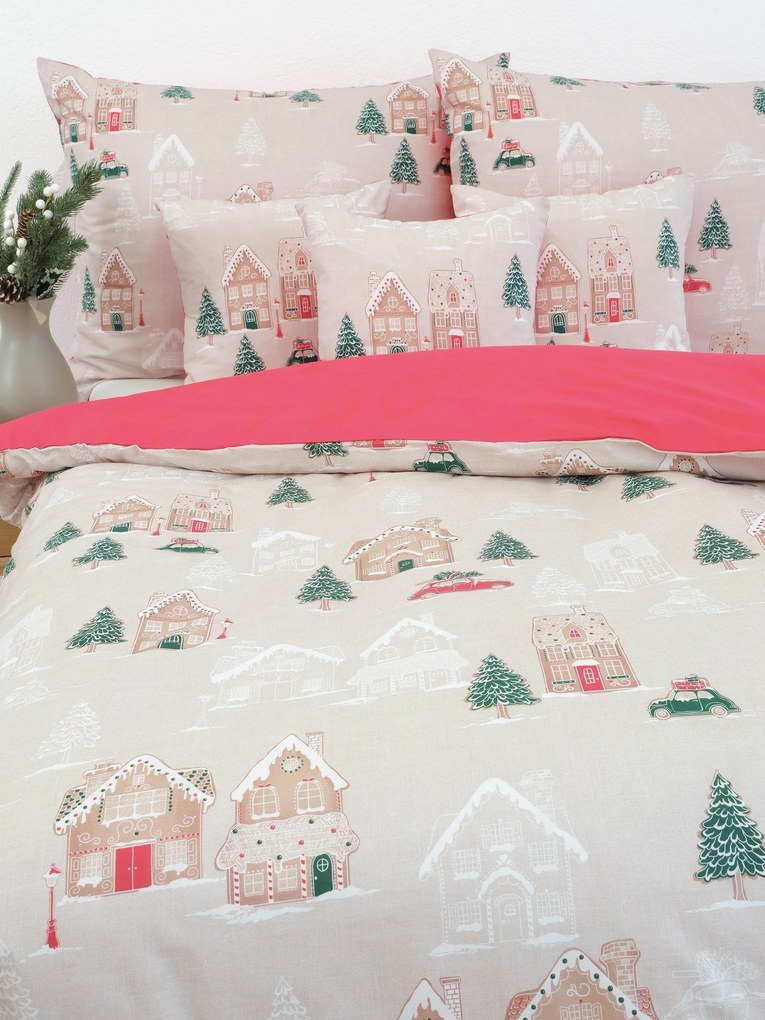 Vianočné bavlnené obliečky Renforcé - Perníková chalúpka krémové