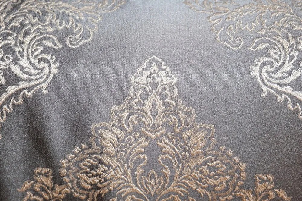 Luxusný prehoz na posteľ barokového designu v zlato sivej farbe Šírka: 170 cm | Dĺžka: 210 cm
