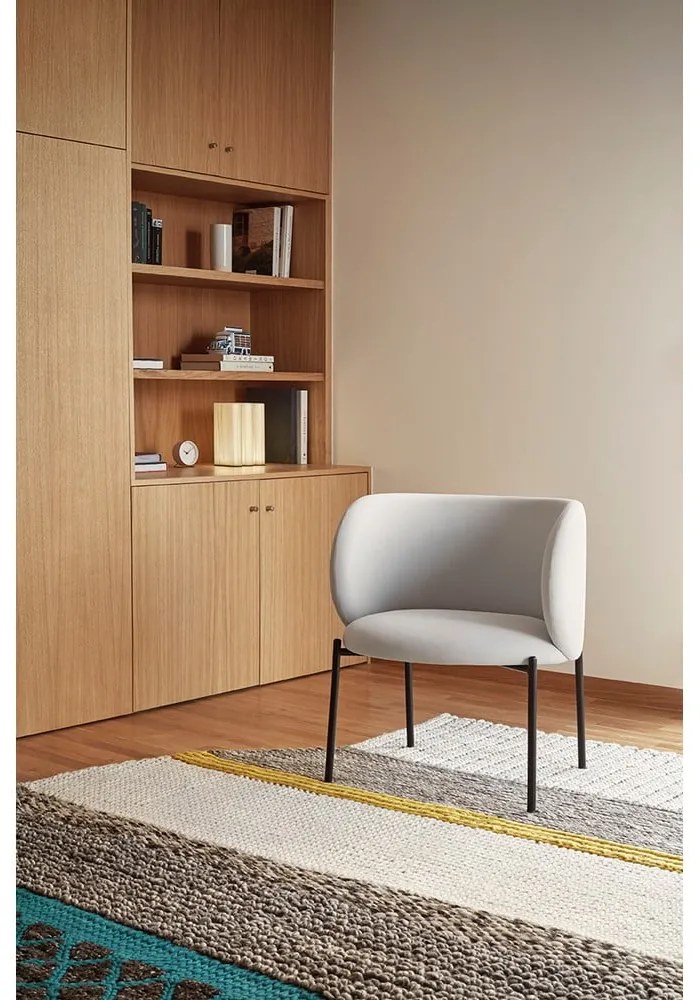 Svetlosivé kreslo Teulat Mogi