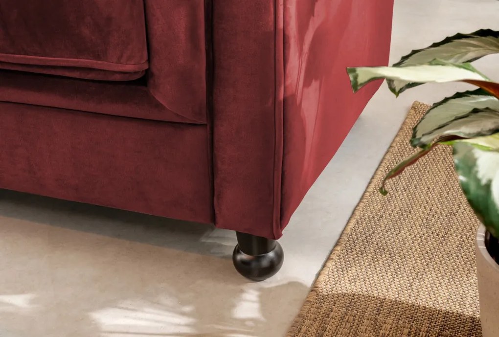Pohovka Chesterfield, červená látka