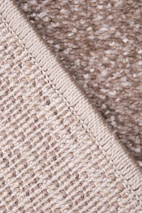 Koberec Agent 40417/880 hnedý