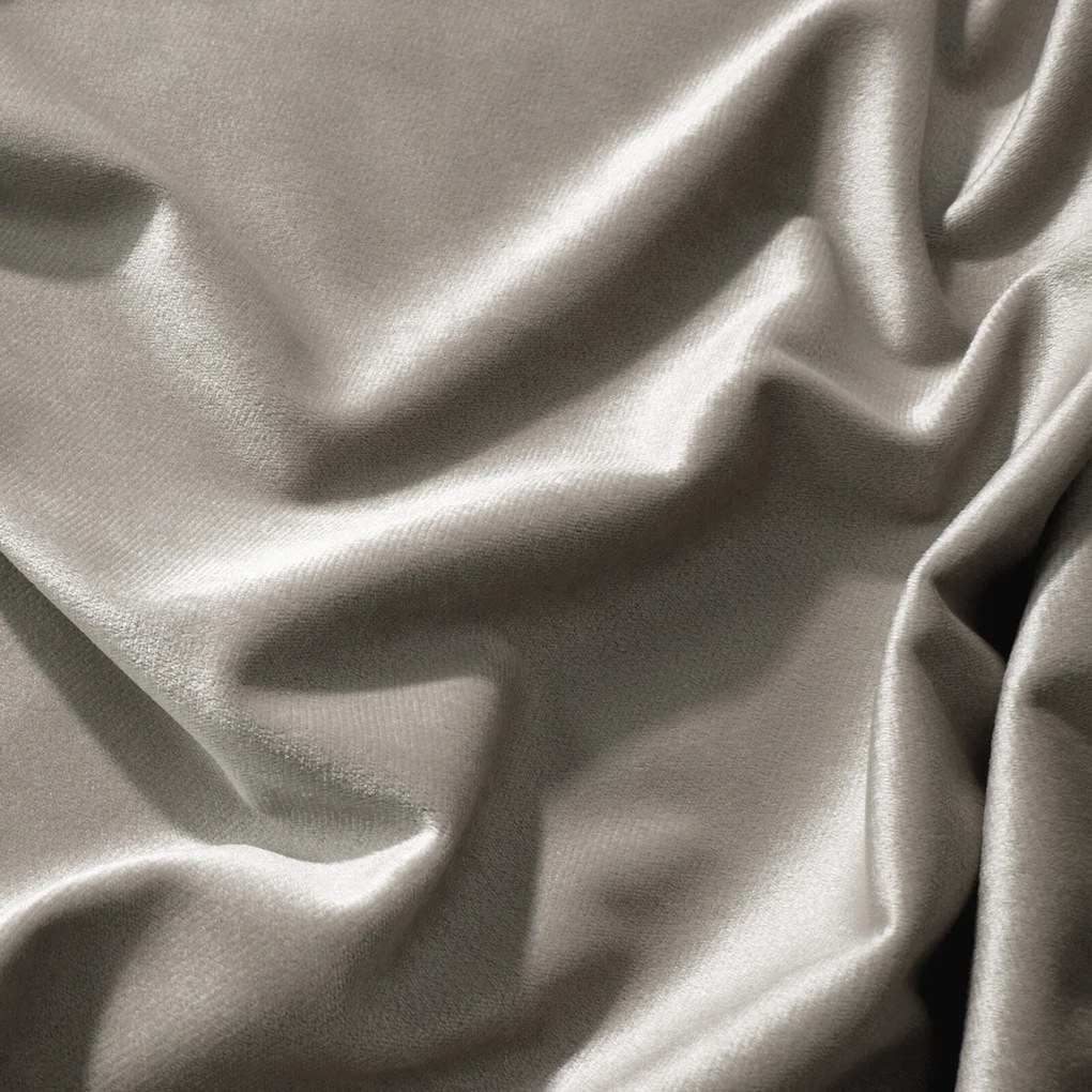 ZATEMŇOVACÍ ZÁVES NA KRÚŽKOCH PIERRE 140X250 CM BÉŽOVÁ