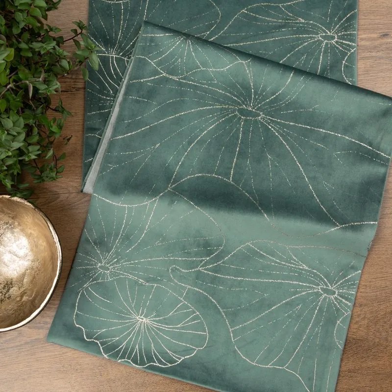 Dekorstudio Elegantný zamatový behúň na stôl BLINK 18 tmavomätový Rozmer behúňa (šírka x dĺžka): 35x140cm