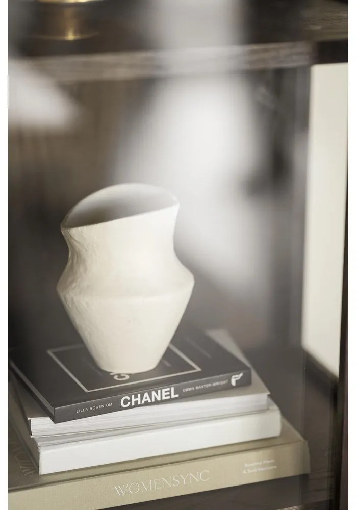 Hnedá vitrína v dekore duba s posuvnými dverami 100x203 cm Hazelton – Rowico