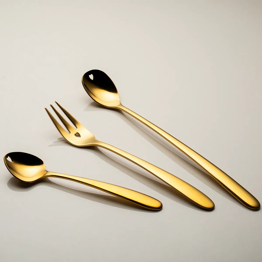 Darčekový set so srdiečkom 6 ks zlatý — Love Cutlery - 116440