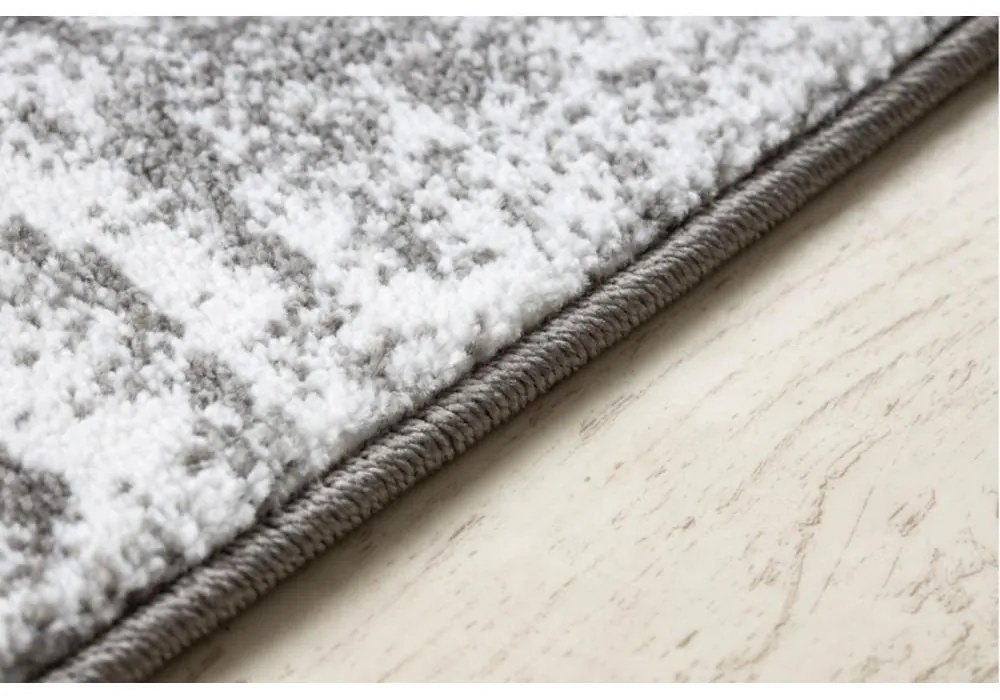 Kusový koberec Nano sivoružový 240x330cm