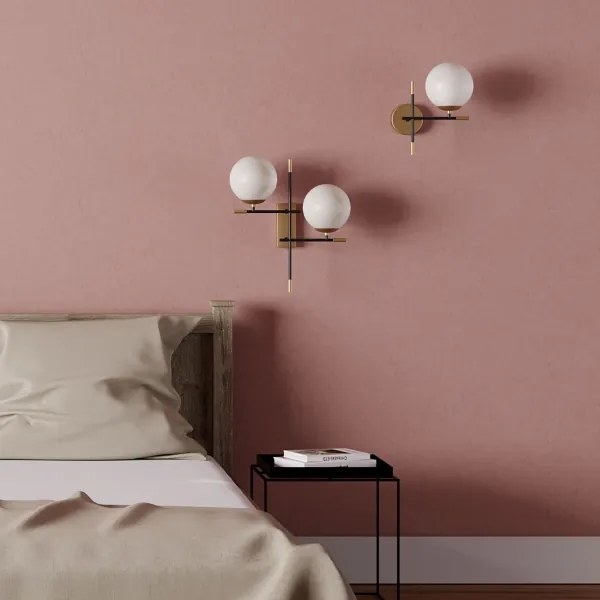 Redo 01-2944 - Nástenné svietidlo ESSENTIAL 1xE14/28W/230V pravá