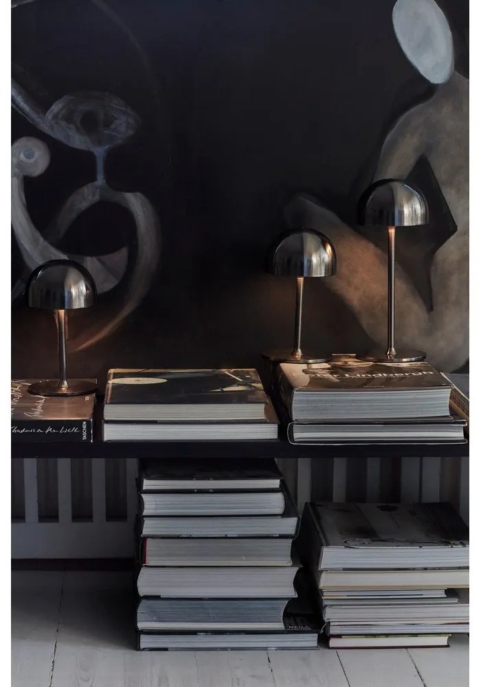 Tmavosivá LED stolová lampa na diaľkové ovládanie s kovovým tienidlom (výška 30 cm) Tim – Sirius