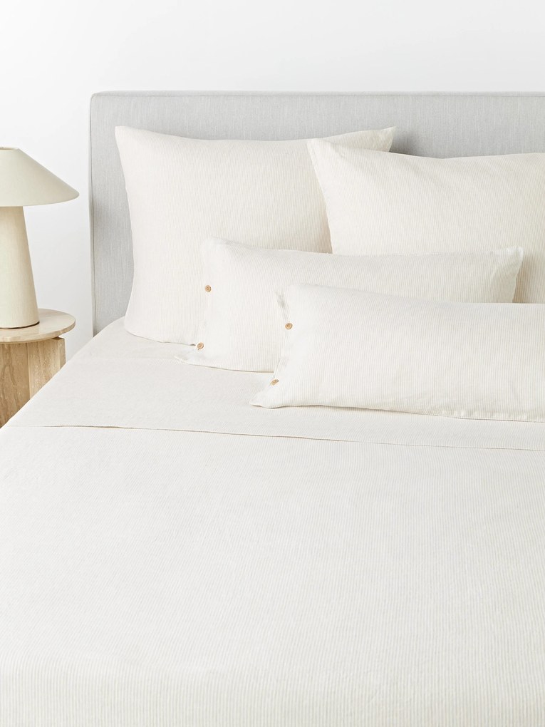 Posteľná plachta z vypratého ľanu's jemnými pruhmi Rinna