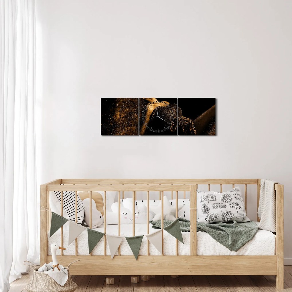 Obraz - Žena zo zlata (s hodinami) (90x30 cm)