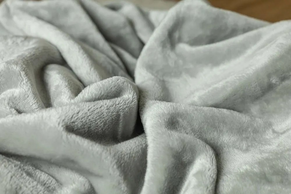 Polášek Deka MIKROFLANEL - Oriešková | 150 x 200 cm