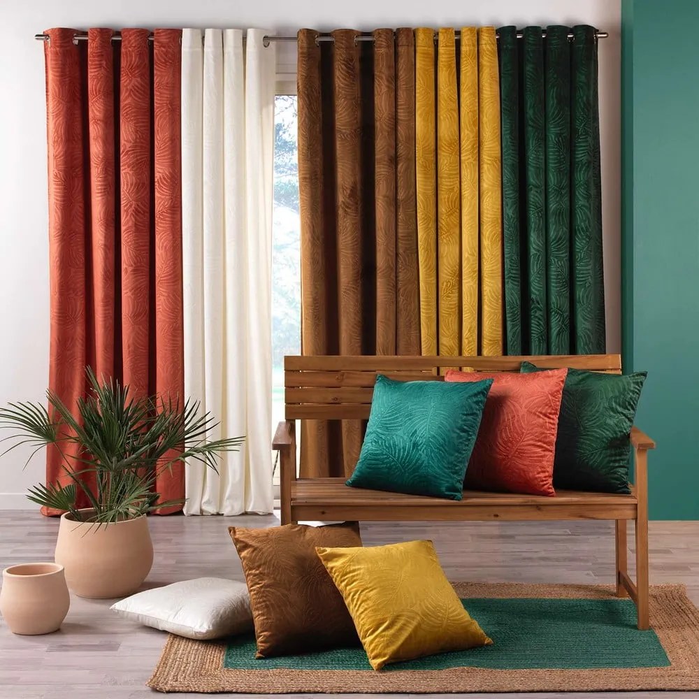 Krémový zamatový záves 140x240 cm Analia – douceur d'intérieur