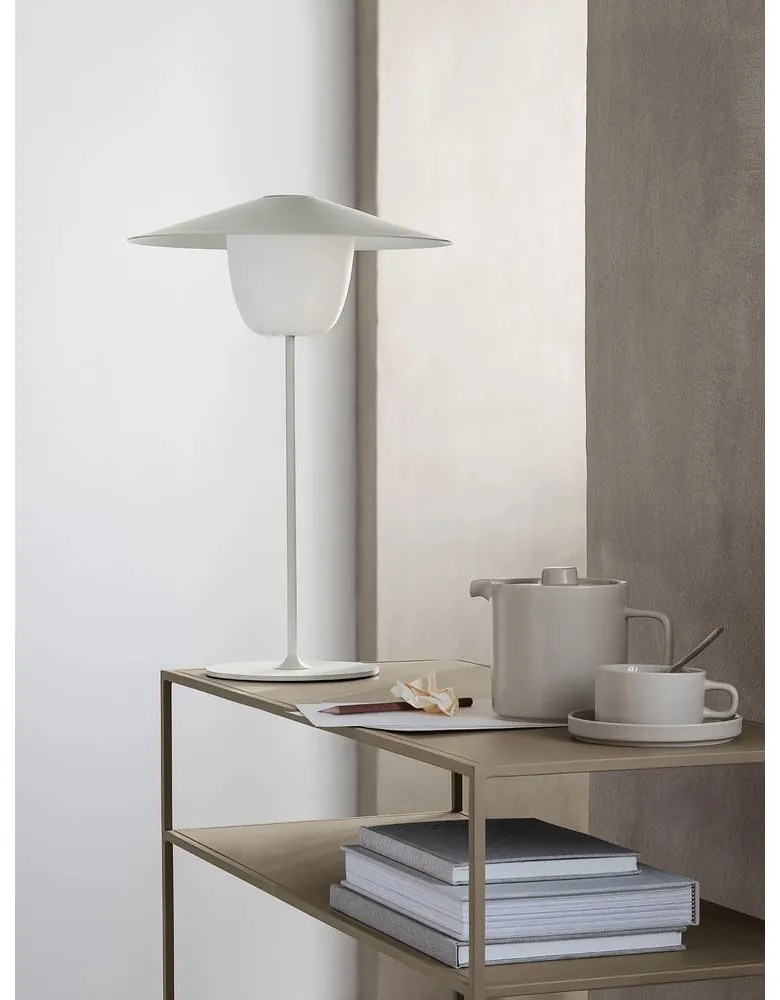 Biely kovový konzolový stolík 35x85 cm Fera – Blomus