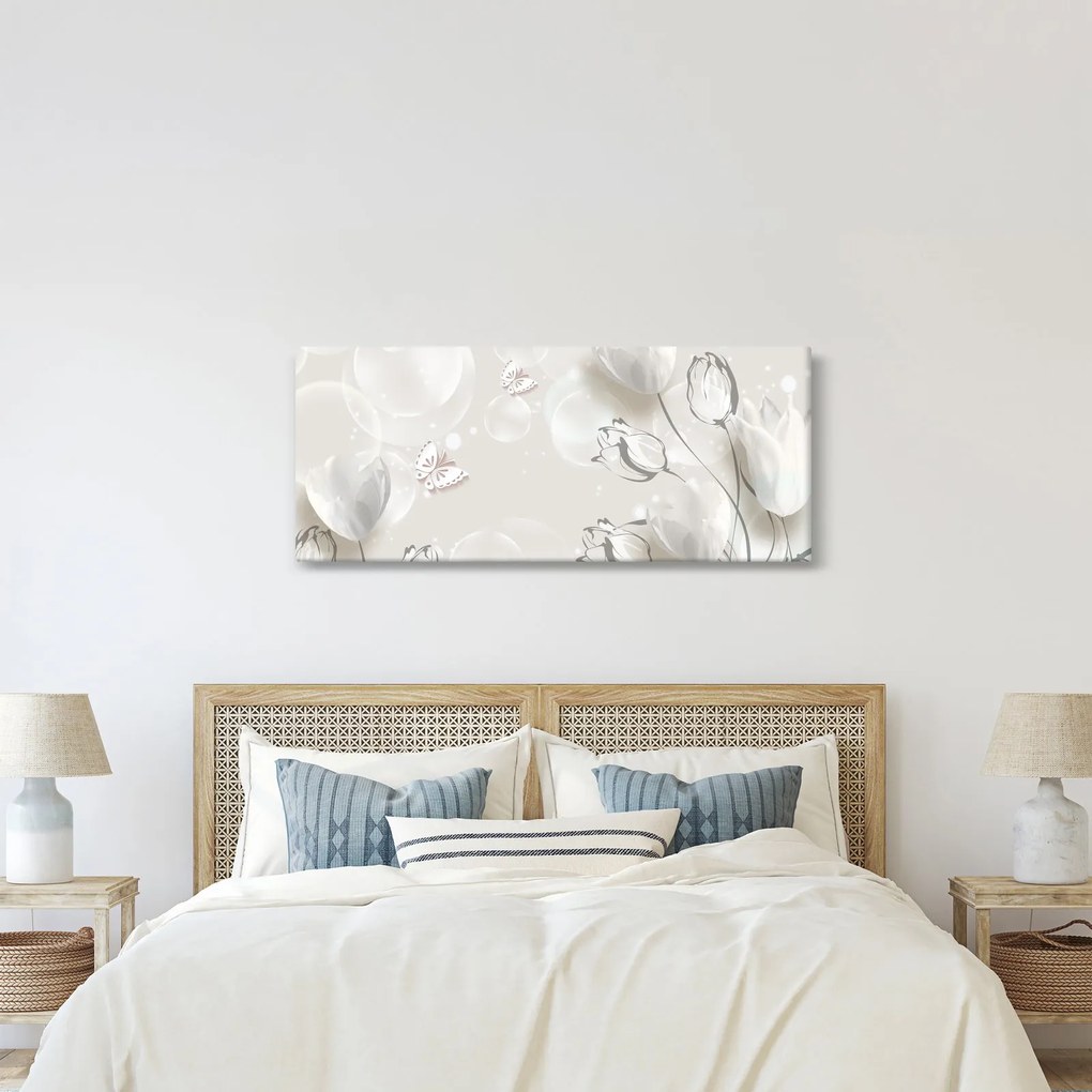 Obraz - Tulipány medzi bublinami (120x50 cm)