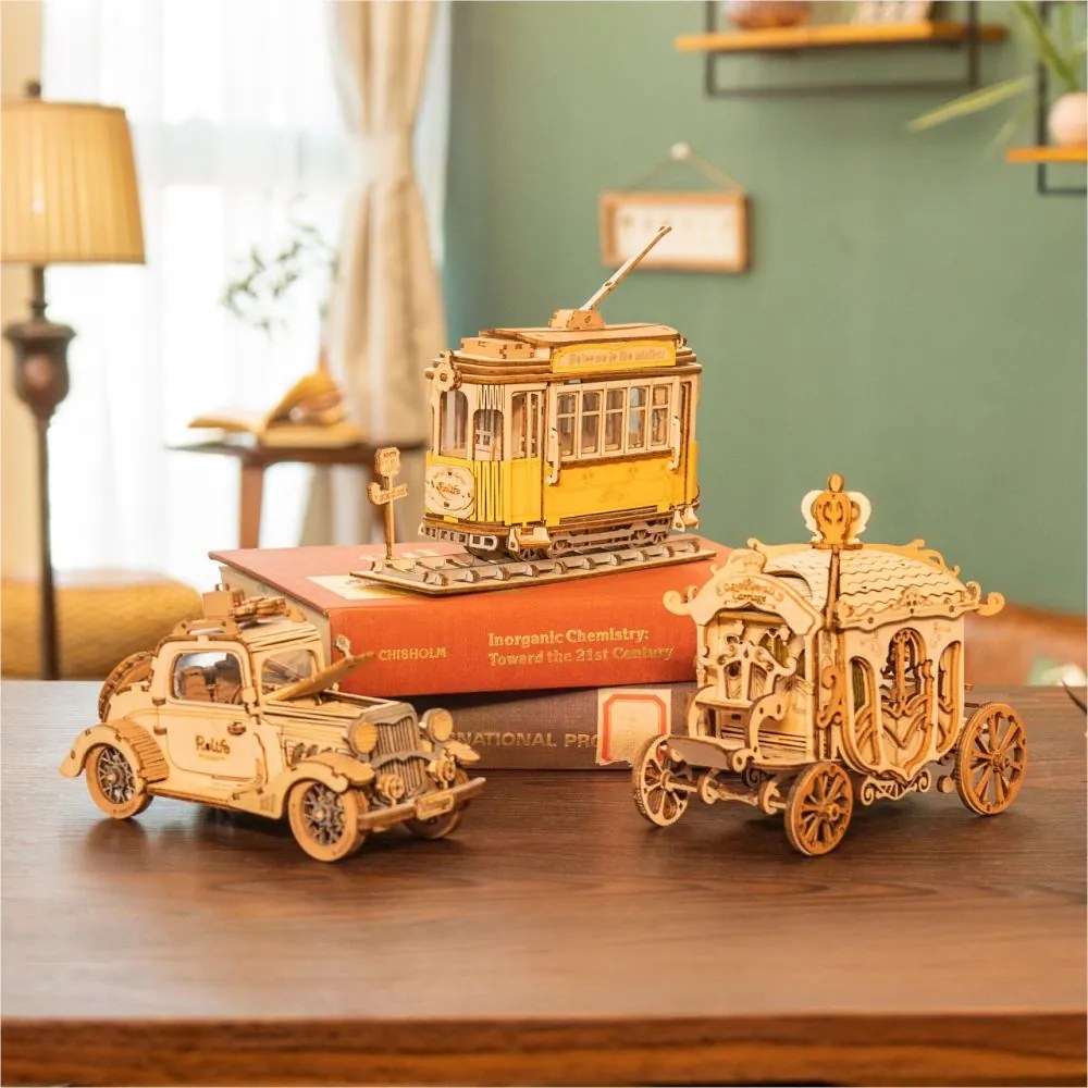 Robotime Rolife 3D drevené puzzle Historický automobil 164 ks