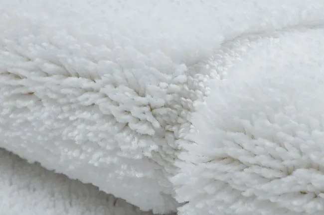 Kúpeľňový koberček SUPREME LINES línie, biely kruh