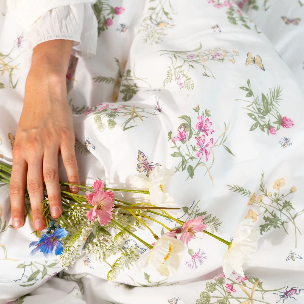 Goldea bavlnené posteľné obliečky - farebné lúčne kvety na bielom 240 x 220 a 2ks 70 x 90 cm